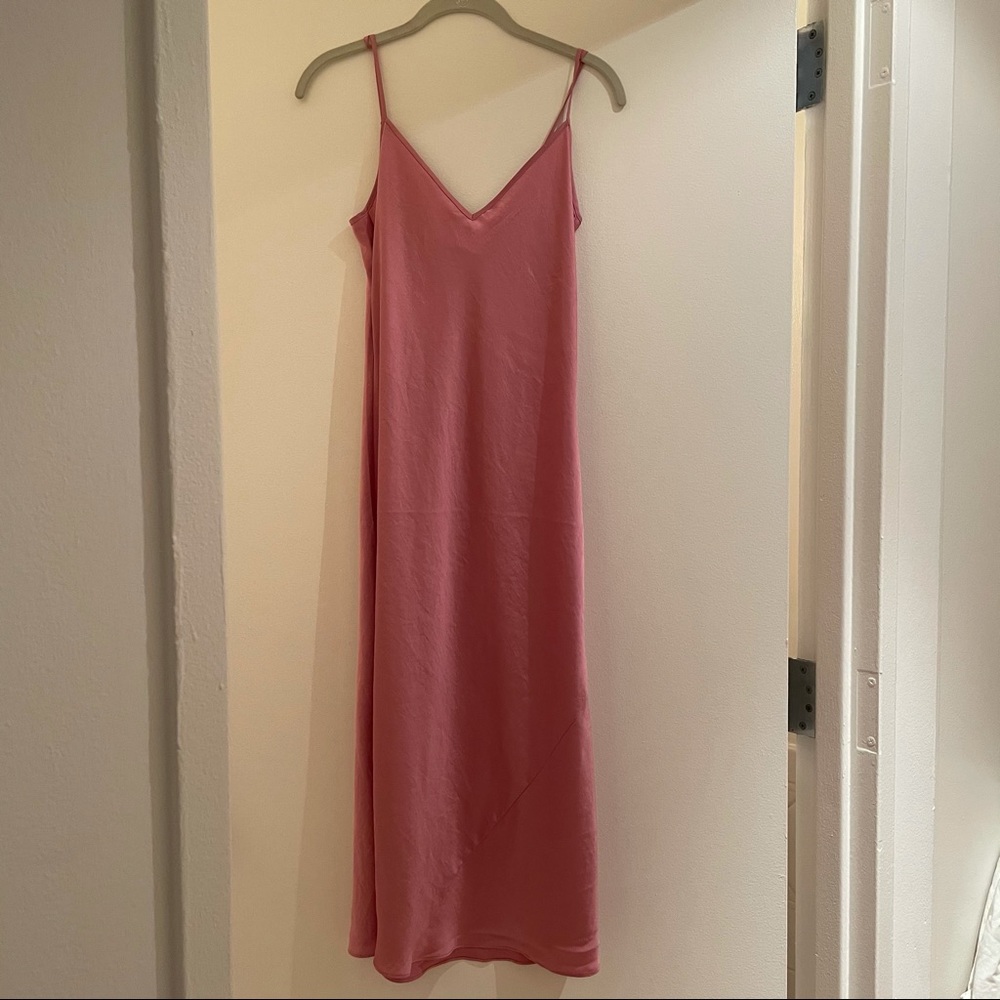 NWT Aritzia Wilfred Pink Midi Slip Dress